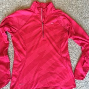 nike half zip size m