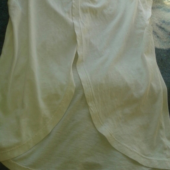 Top - Picture 2 of 3