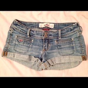 Hollister shorts!