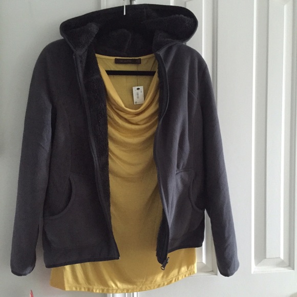NWT - Grey reversible hooded TEK GEAR Jacket