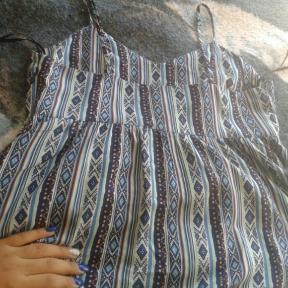 Top - Picture 4 of 4