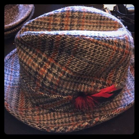Vintage tweed fedora!