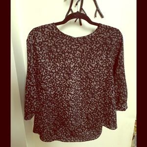 Leopard print flowy shirt