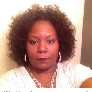 Meet your Posher, Dakota