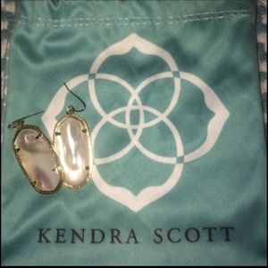Kendra Scott Elle earrings pearl