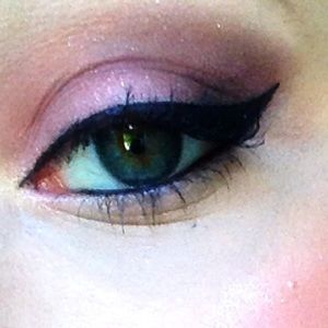 Meet your Posher, Ava