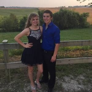 Meet your Posher, Maria