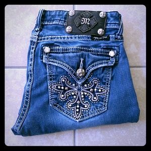 Miss Me Skinny Jegging Jeans