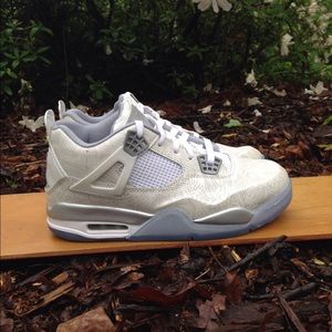 Jordan bred 4s lazers