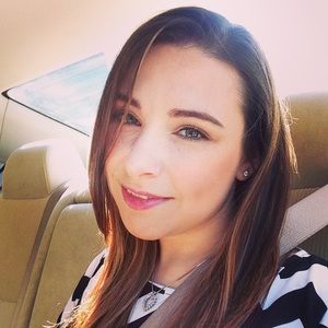 Meet your Posher, Melissa