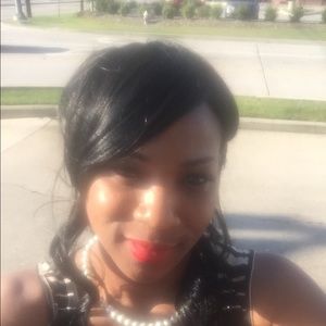 Meet your Posher, Kimberly