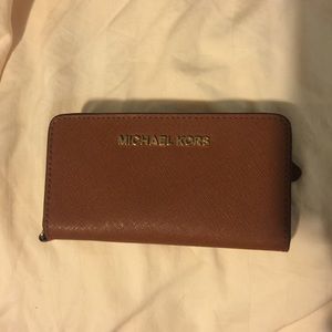 Michael Kors phone holder/wallet