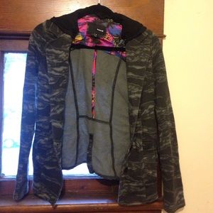 Hurley camo blazer  w/ detachable hood