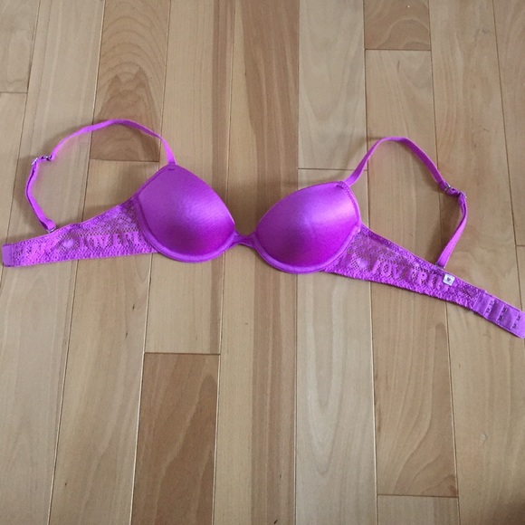 Victoria's Secret Pink bra