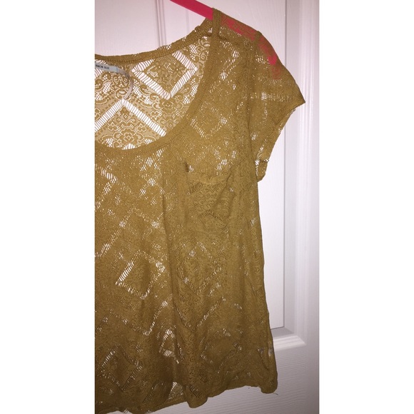 Urban Outfitters Lacey pocket tee