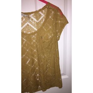 Urban Outfitters Lacey pocket tee