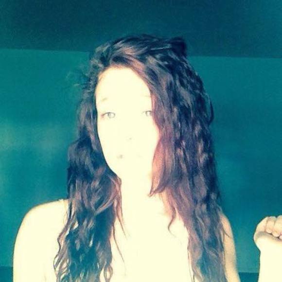 Meet your Posher, Tay