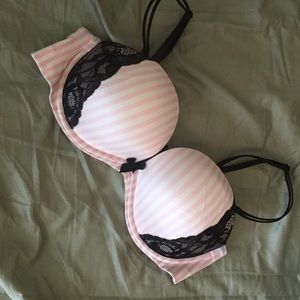 Push up multi way strap bra