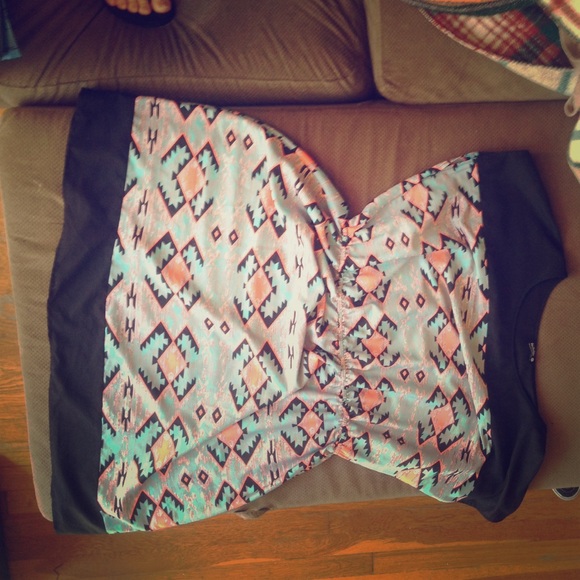Aztec design dress - Picture 1 of 1