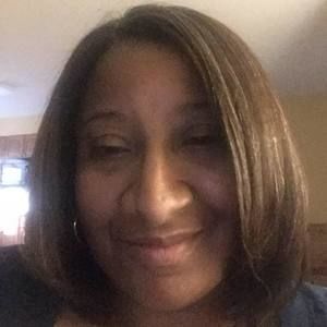 Meet your Posher, Monique