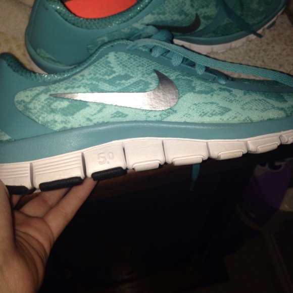 Nike free 5.0 - Picture 2 of 4