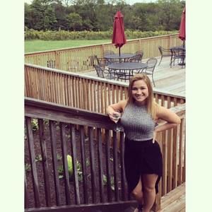 Meet your Posher, Candice