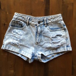 Kendall & Kylie High Rise Shorts - Size 3