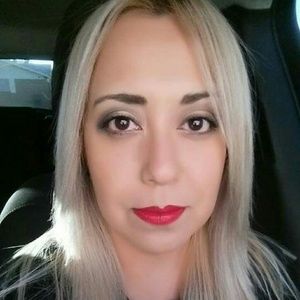 Meet your Posher, Evie