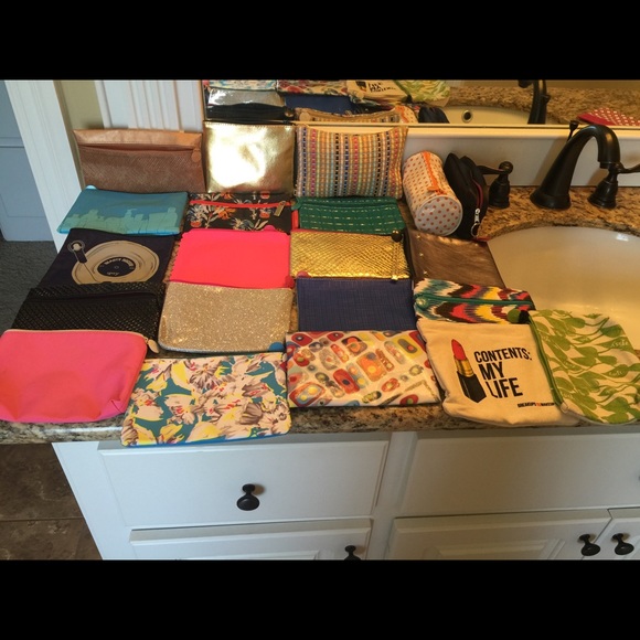 21 Ipsy bags.