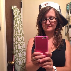 Meet your Posher, Nancy