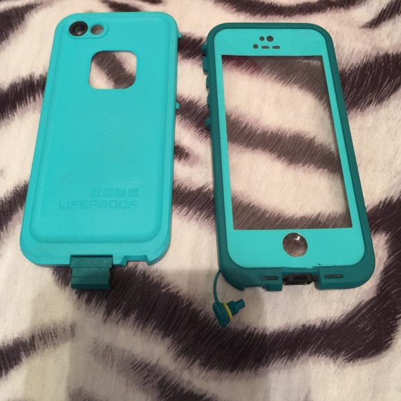iPhone 5/5s life proof case - Turquoise