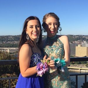 Meet your Posher, Michaela