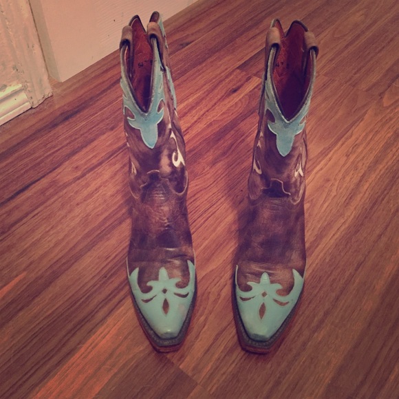 Lucchese cowboy boots