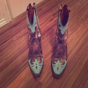 Lucchese cowboy boots
