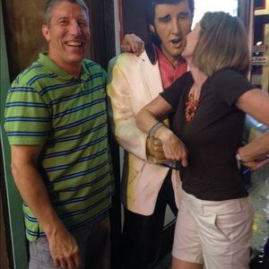 Meet your Posher, Julie