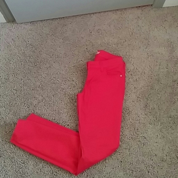 Red skinny jeans