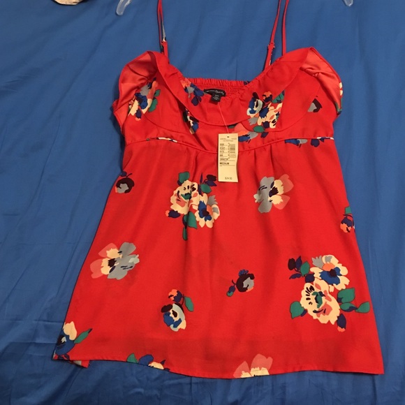 American Eagle thin-strapped fashion top