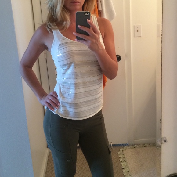 Cream tank top sleeveless - Picture 4 of 4