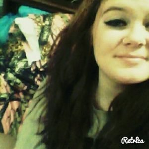 Meet your Posher, Cassie