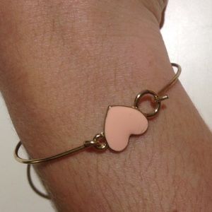 LF gold heart bracelet cute cute cute!