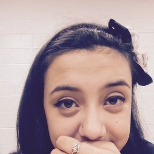 Meet your Posher, Sofia