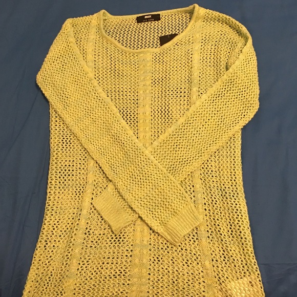 Spring-green net sweater, never worn