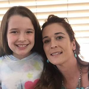 Meet your Posher, Laura