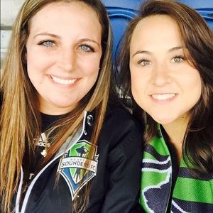 Meet your Posher, Rebecca