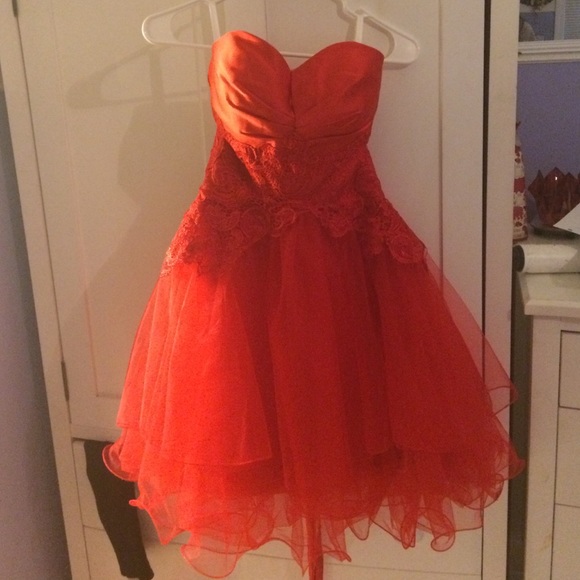 ❤️Red heart shape homecoming dress with lace❤️