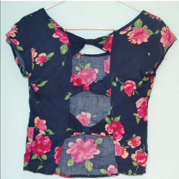 Kirra floral top open bow back top - Picture 2 of 3