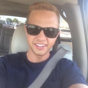 Meet your Posher, Collin