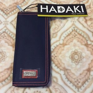 Hadaki Wallet