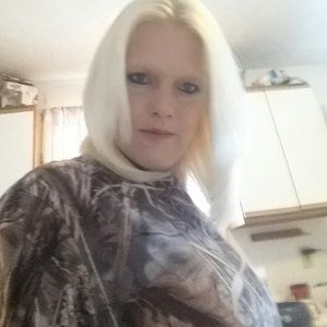 Meet your Posher, Kimberly