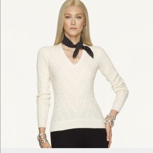 Ralph Lauren Cashmere V neck sweater. Size S
